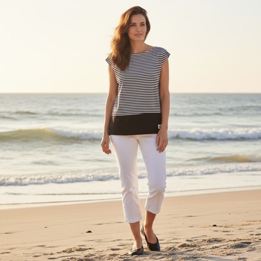 ♠️ Kate Spade ♠️ Black and White Striped Short Sleeve Top
